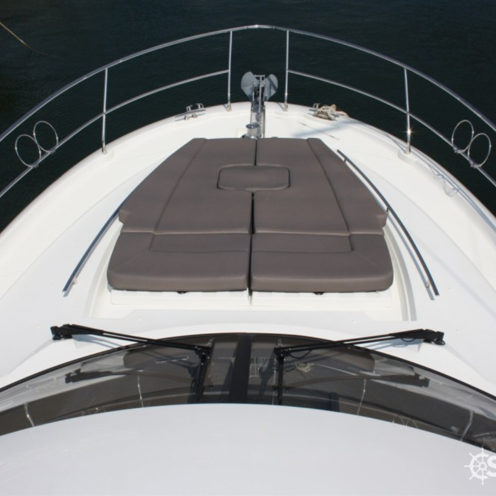 Prestige 500 - Pure Yachting